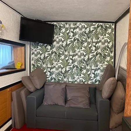 Wohnwagen Mit Anbau Friburgo in Brisgovia